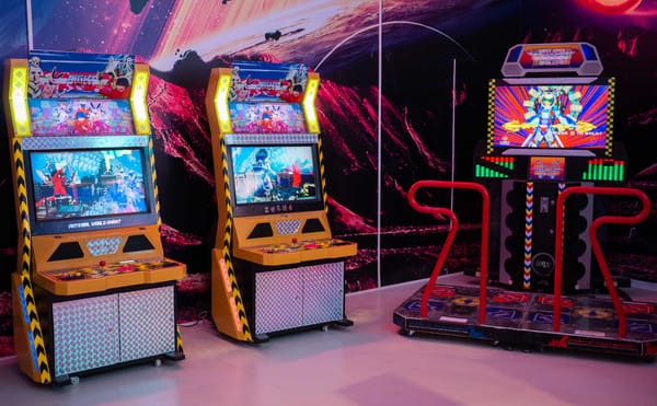 Lu Yang: Dance Dance Revolution